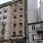 Hotel Arias *